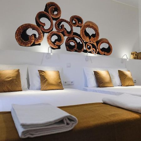 4U Lisbon Airport Suites Exterior photo